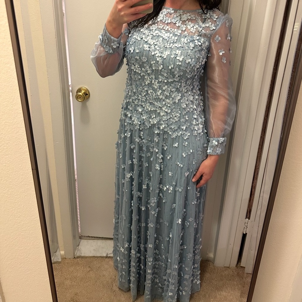 LARA Light Blue Floral Long Sleeve Dress 10